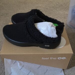 OOFOS OOcoozie Mules/slippers